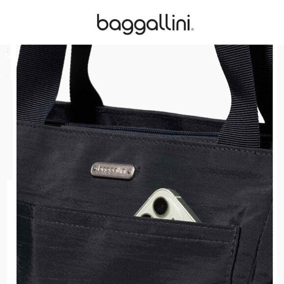 NWT!  Baggallini Get Carried Away Tote in French Navy - Picture 5 of 8